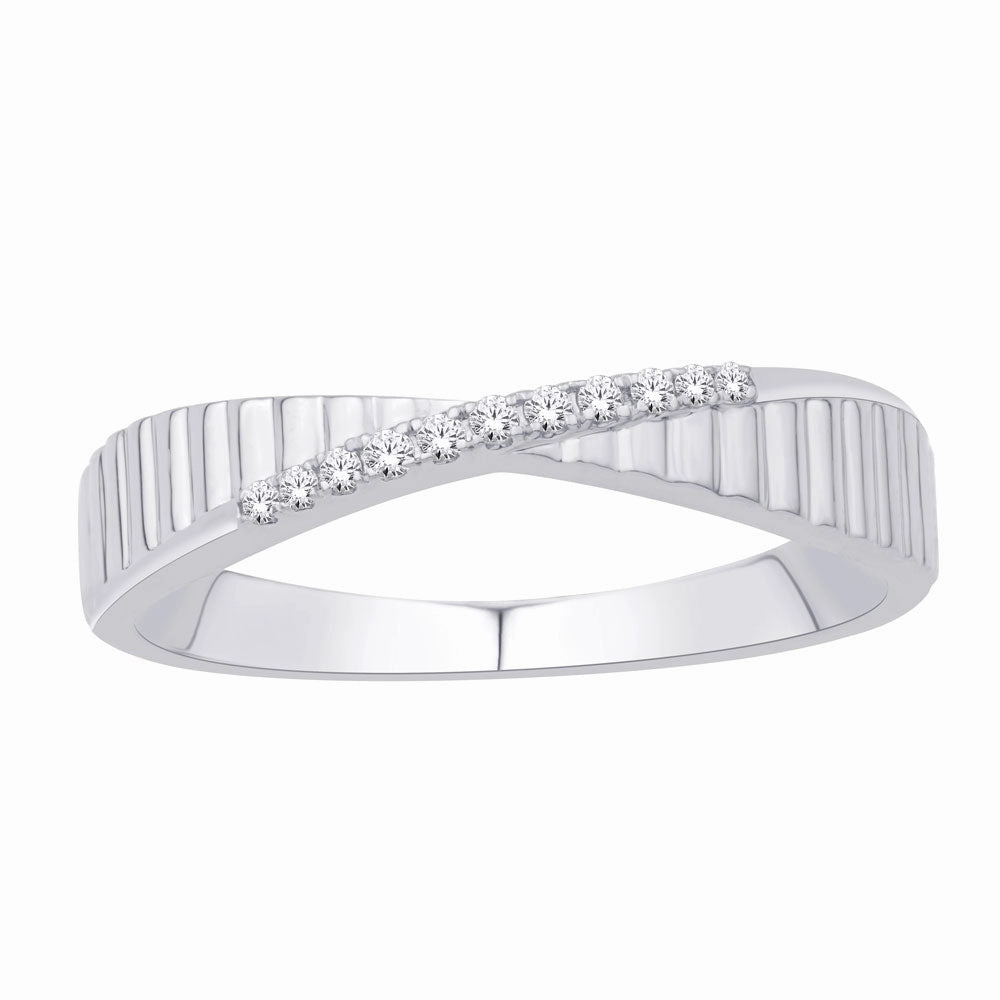 0.07 ctw. WHITE GOLD DIAMOND RING D5817WG