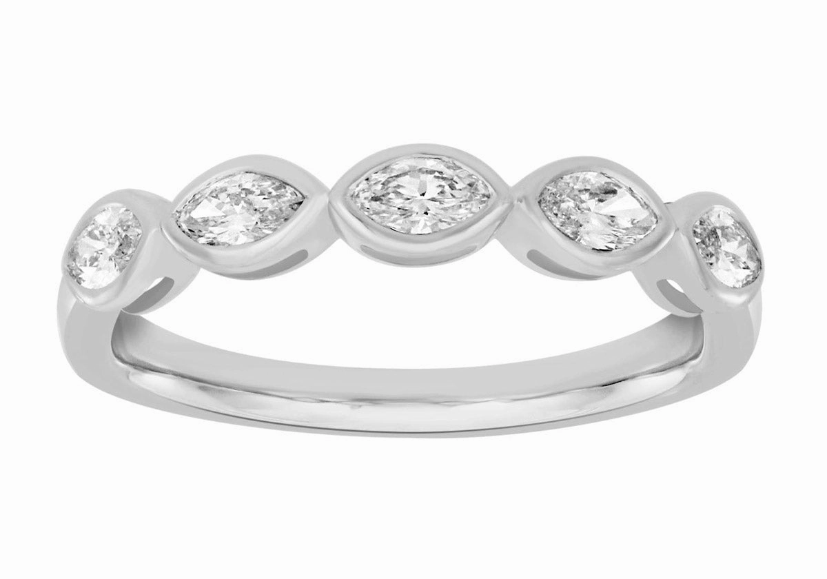 0.47 ctw. WHITE GOLD MARQUISE DIAMOND RING D5006WG