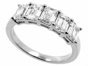 1.97 ctw. WHITE GOLD EMERALD CUT BAND D5002WG