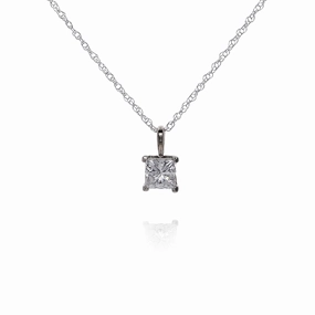 Estate 14 Karat White Gold Diamond Pendant Necklace