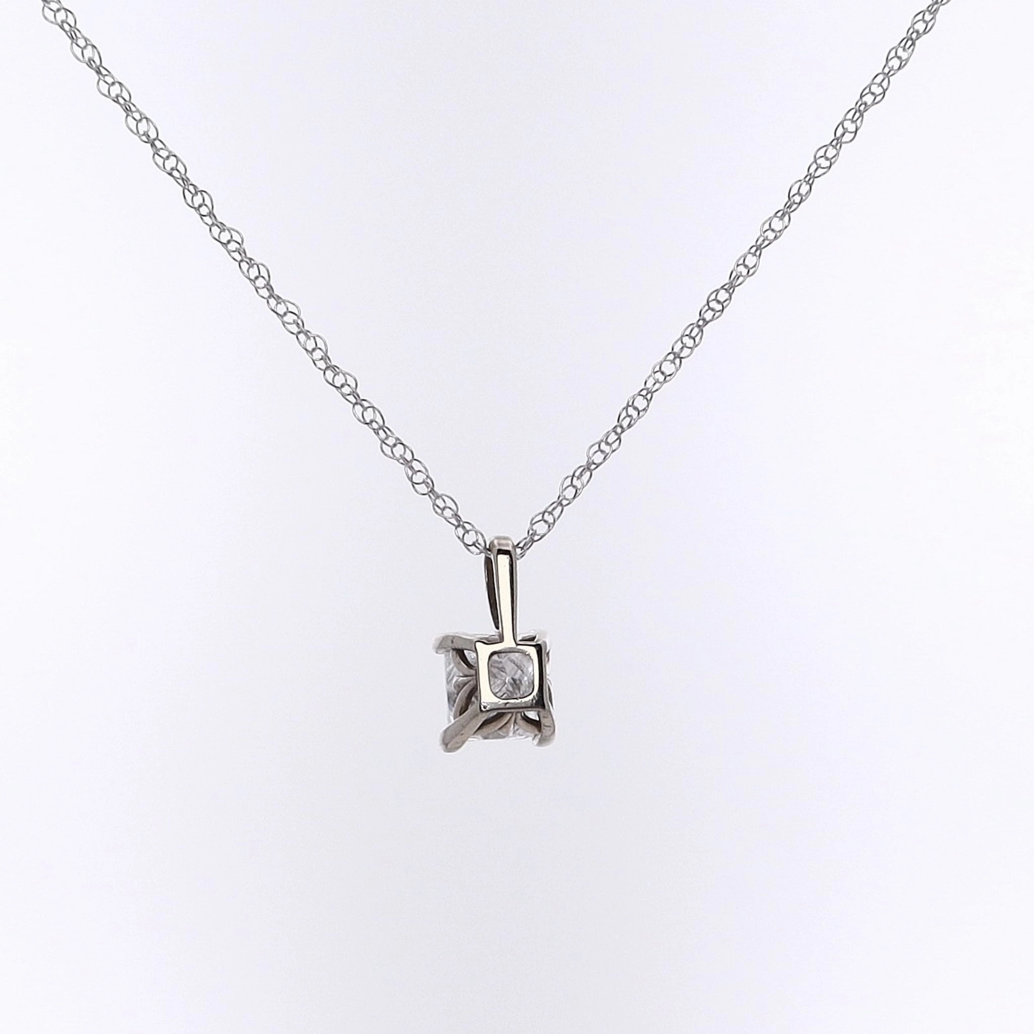 Estate 14 Karat White Gold Diamond Pendant Necklace