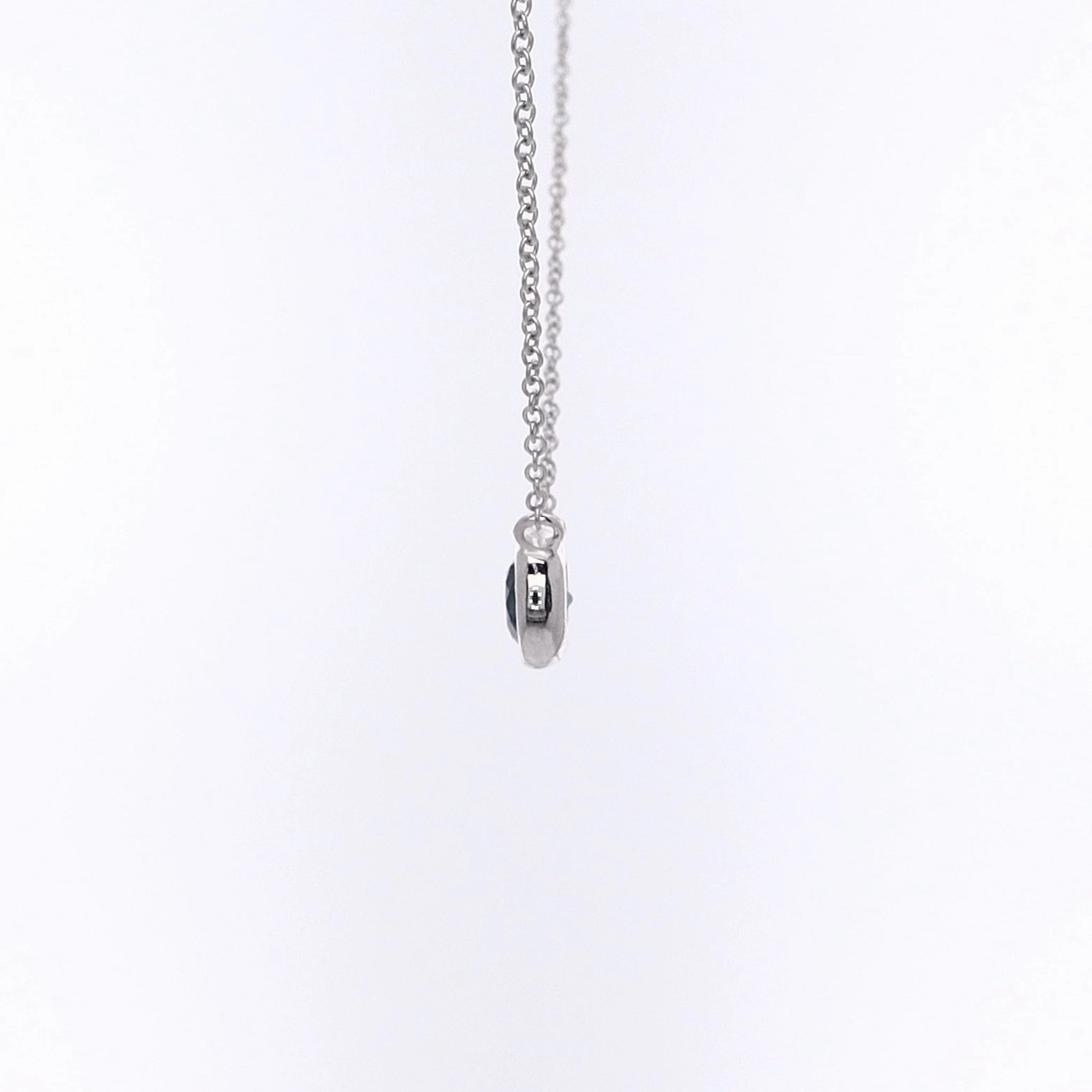 Estate 14 Karat White Gold  Sapphire Pendant Solitaire Necklace