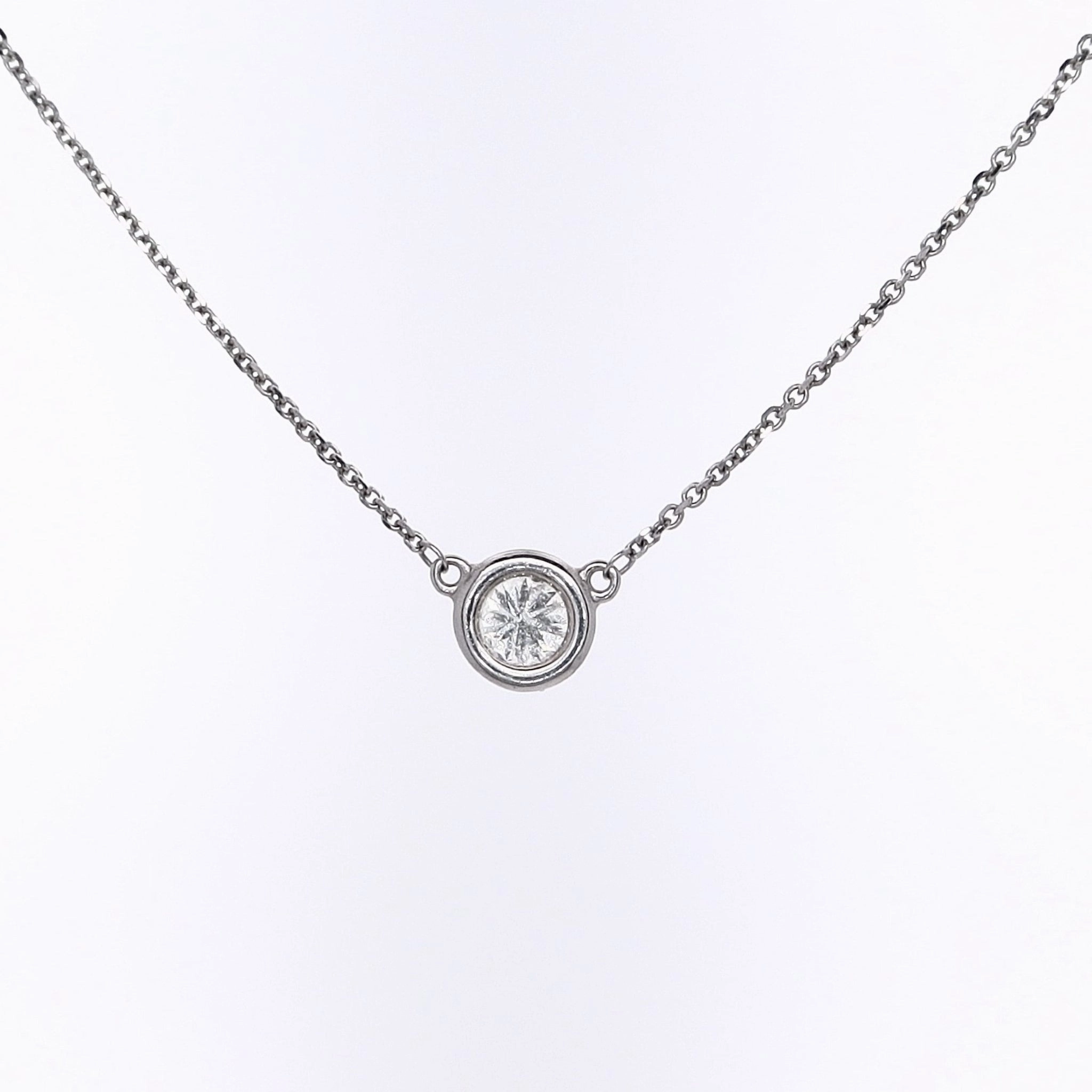 Estate 14 Karat White Gold Solitaire Diamond Pendant Necklace