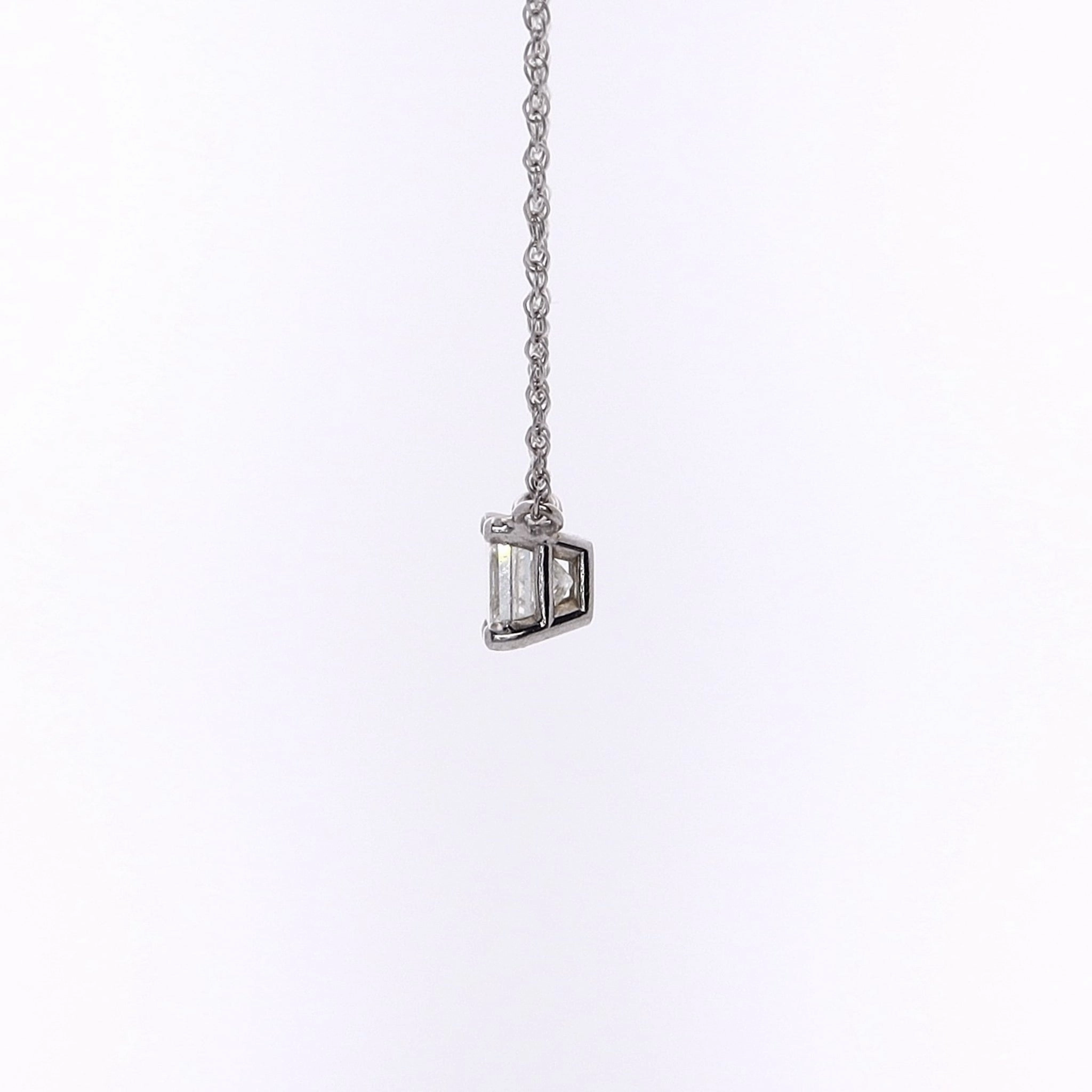 Estate 14 Karat White Gold Solitaire Diamond Pendant Necklace