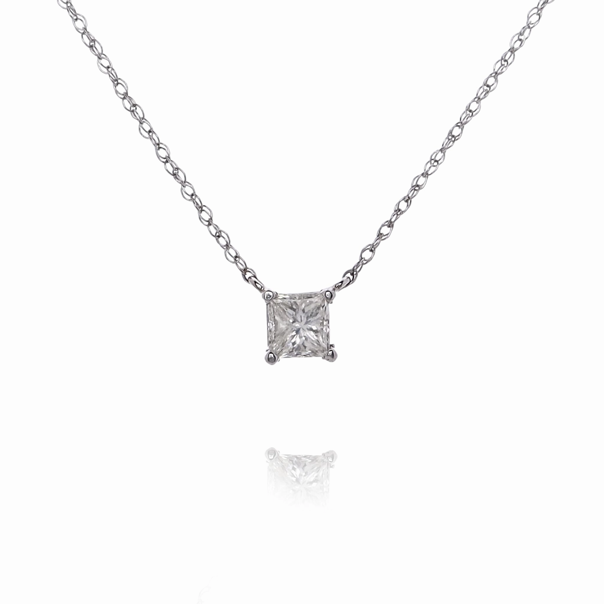 Estate 14 Karat White Gold Solitaire Diamond Pendant Necklace