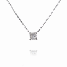 Estate 14 Karat White Gold Solitaire Diamond Pendant Necklace