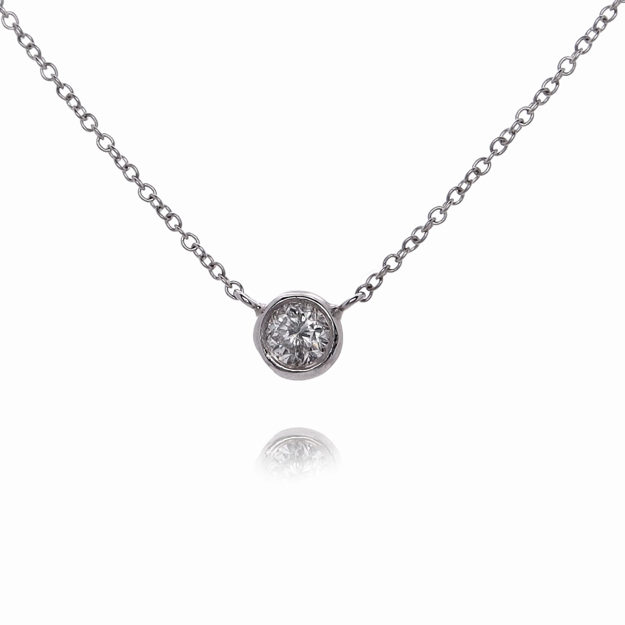 Estate 14 Karat White Gold Solitaire Diamond Pendant Necklace