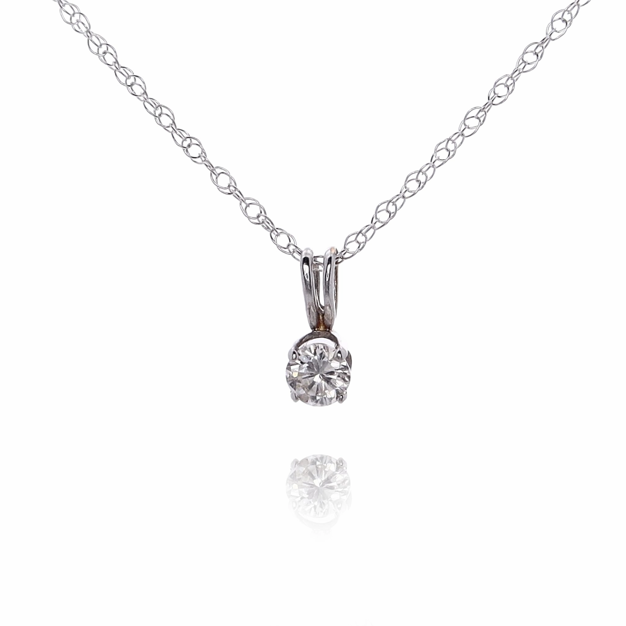 Estate 14 Karat White Gold Solitaire Diamond Pendant Necklace