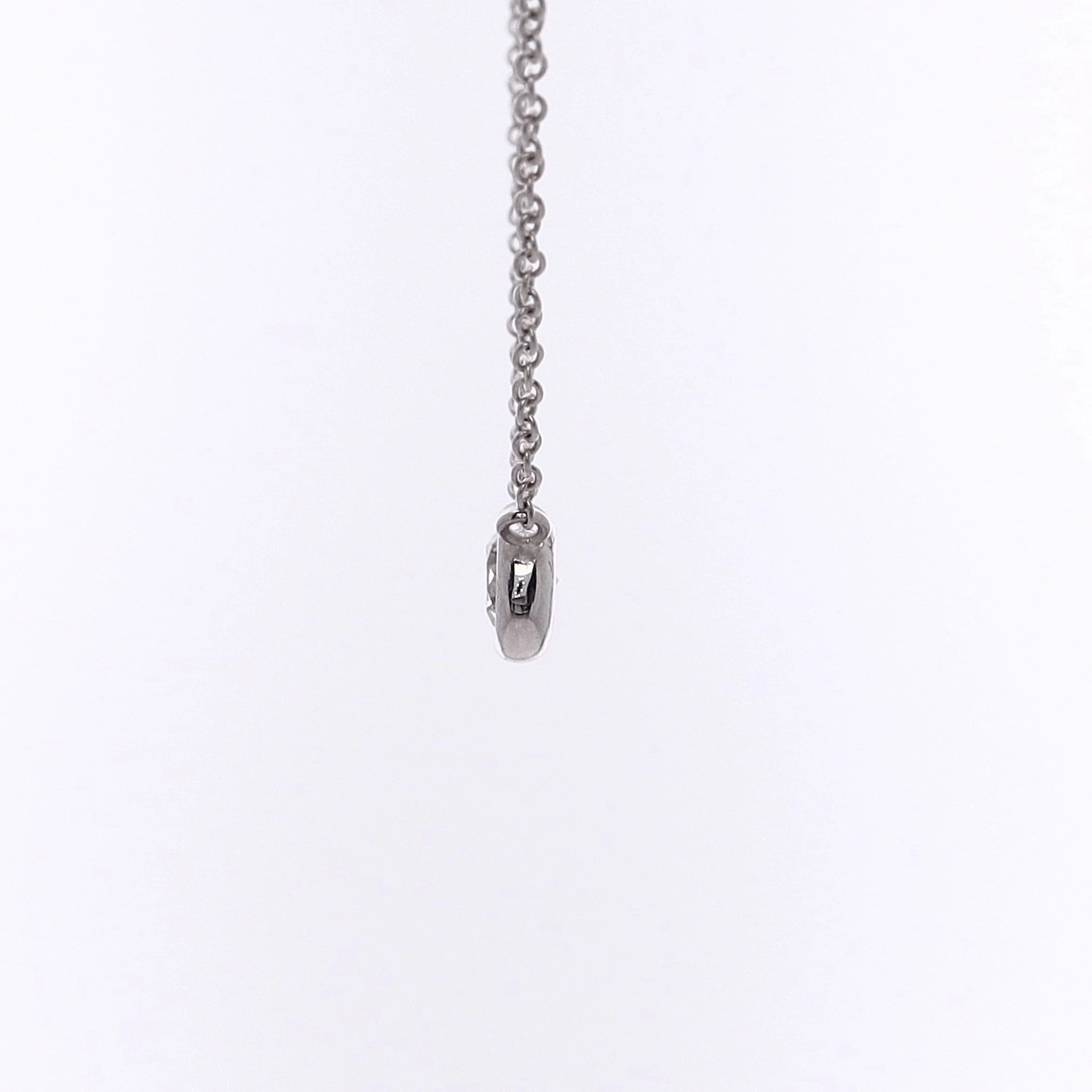 Estate 14 Karat White Gold Solitaire Diamond Pendant Necklace