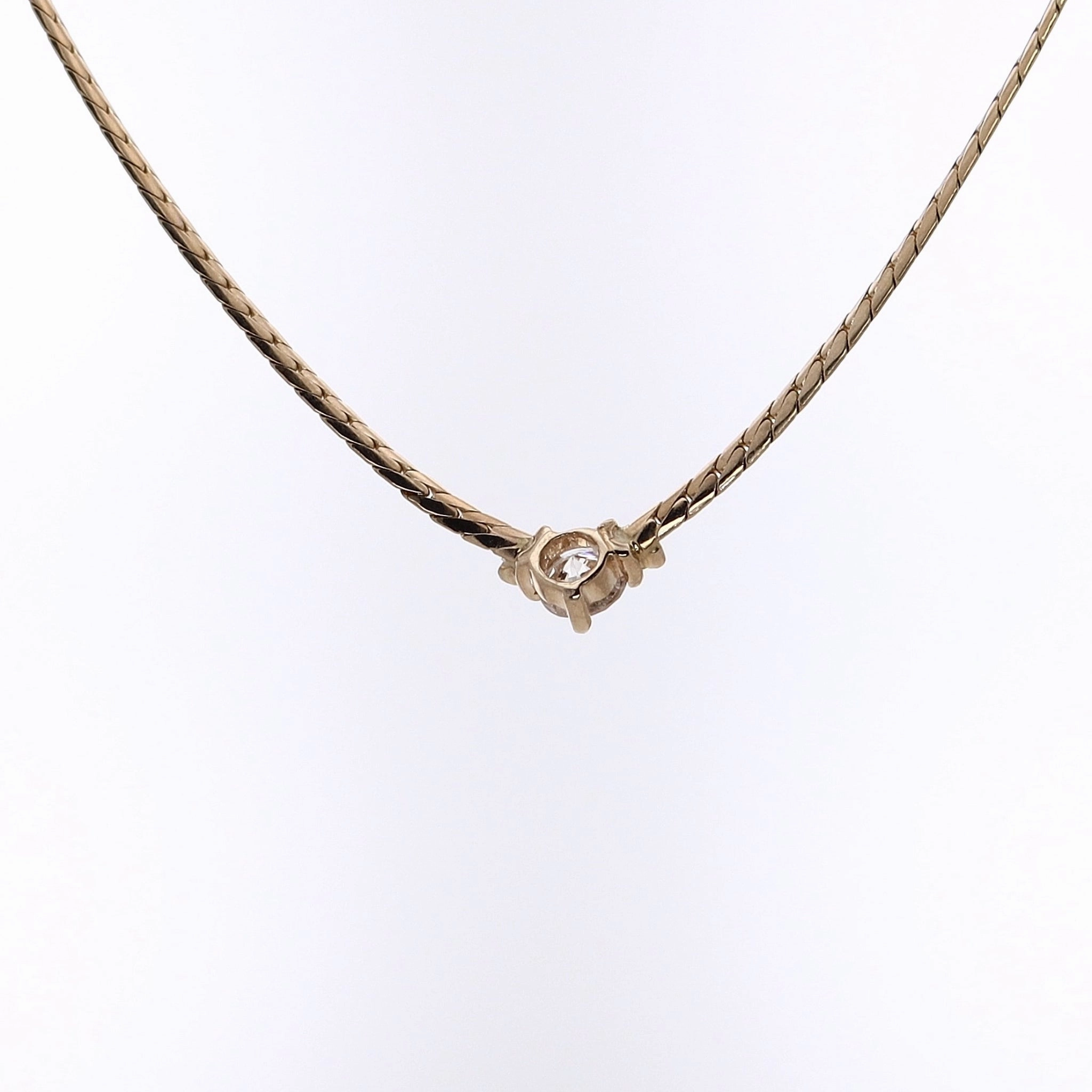 Estate 14 Karat Yellow Gold Diamond Pendant Necklace