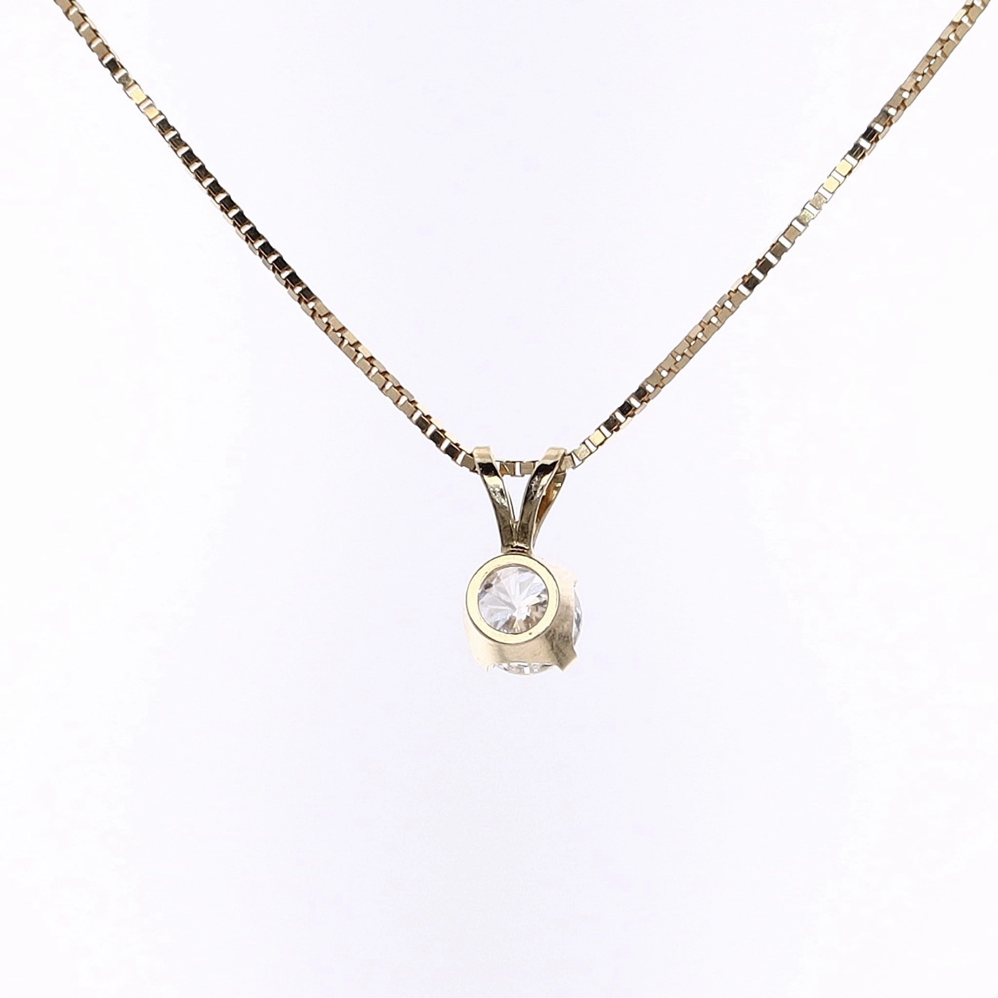 Estate 14 Karat Yellow Gold Pendant Solitaire D1.08ct EI1 4 Prong 17" Box Link Chain