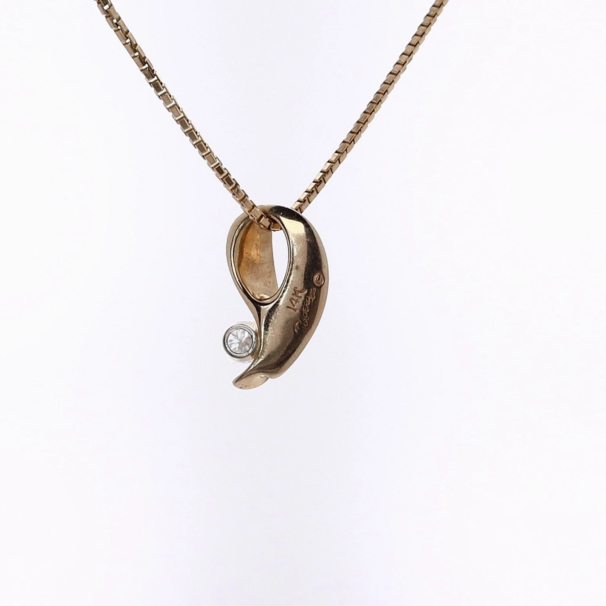 Estate 14 Karat Yellow Gold Polished Freeform Diamond Pendant Necklace