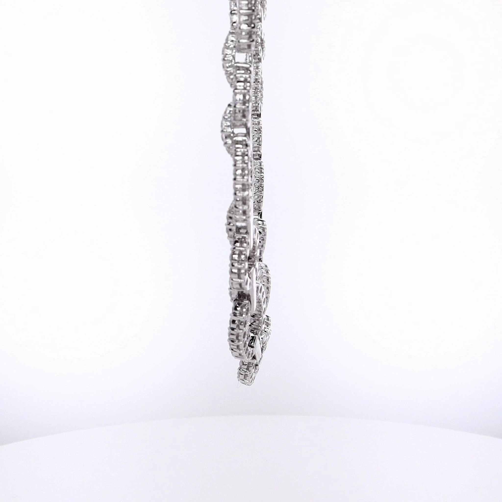 Estate 18 Karat White Gold Alternating Round and Oval Link Diamond Necklace
