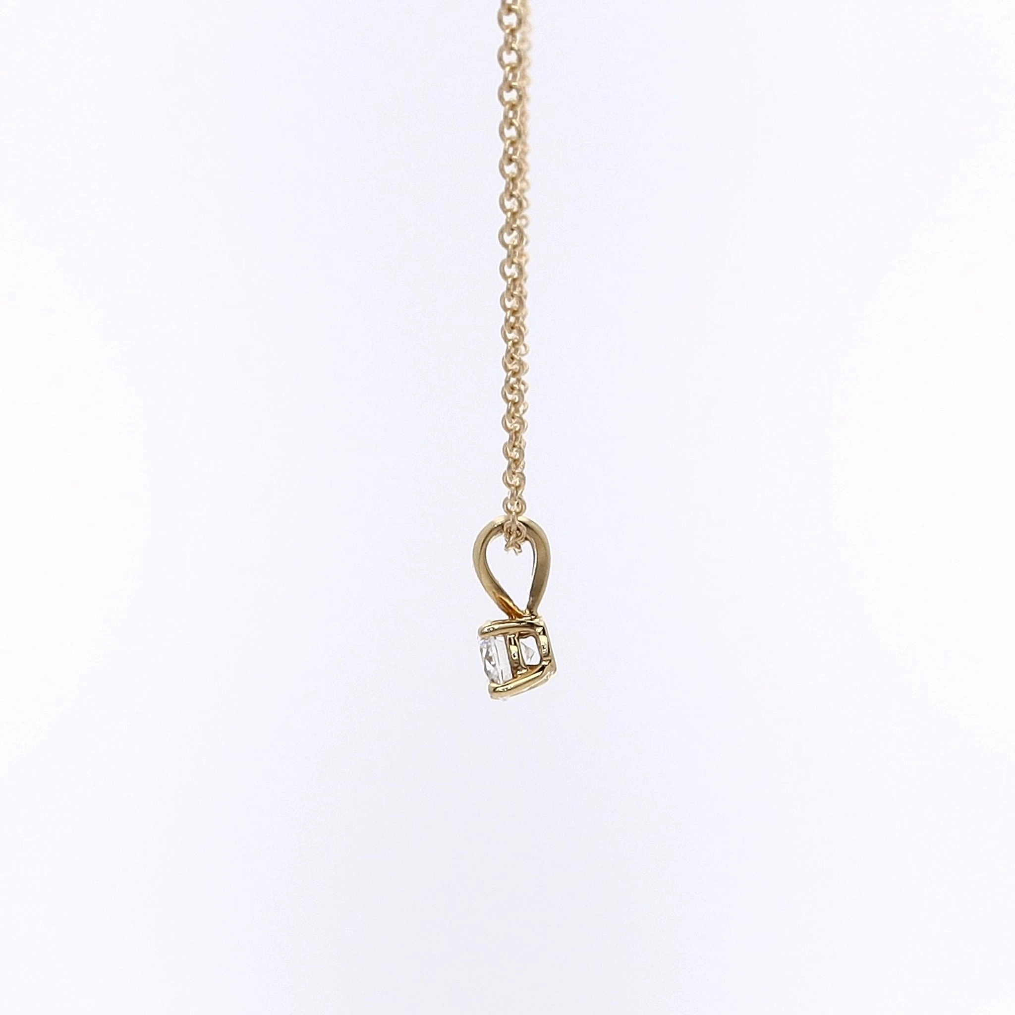 Estate 18 Karat Yellow Gold Solitaire Diamond Pendant Necklace