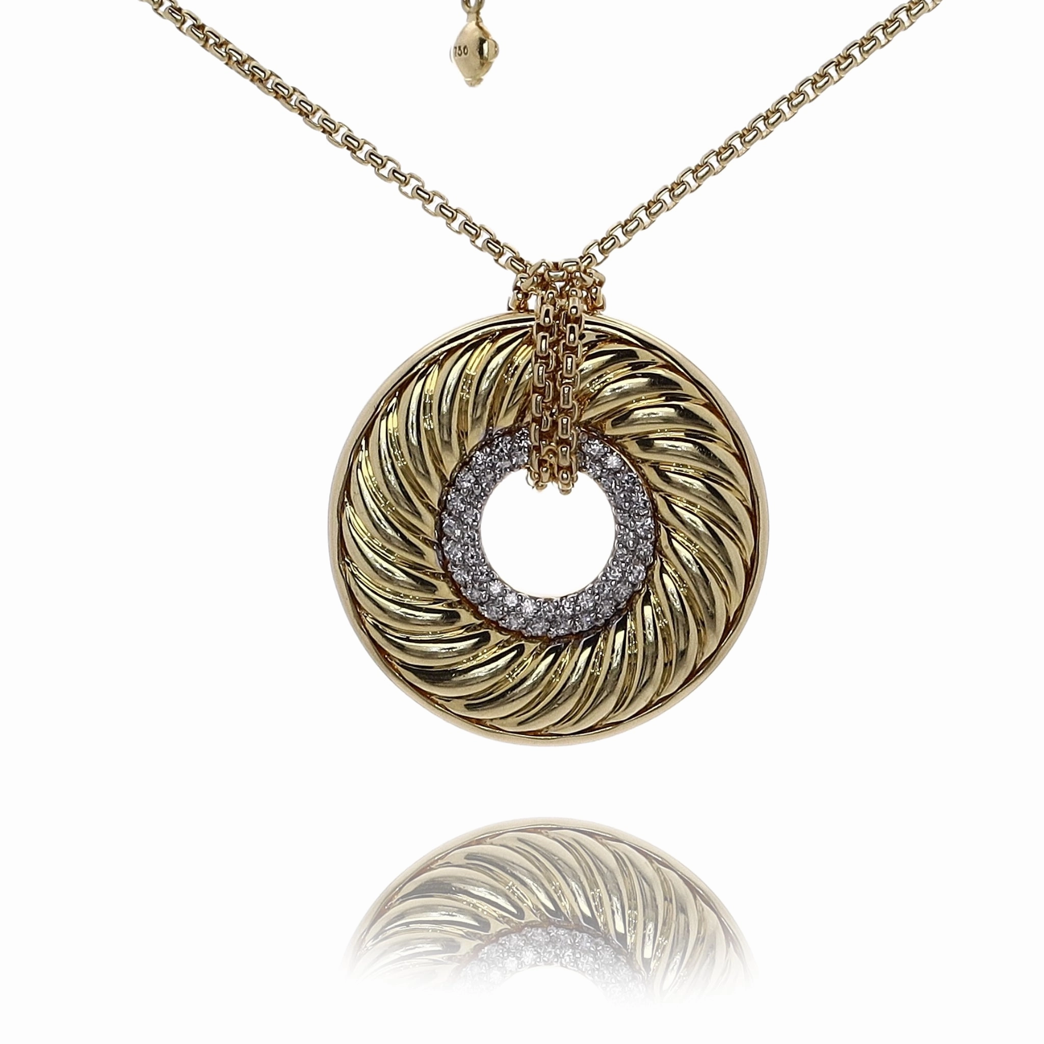 Estate David Yurman 18 Karat Yellow Gold Circle Cable Disc Diamond Pendant Necklace