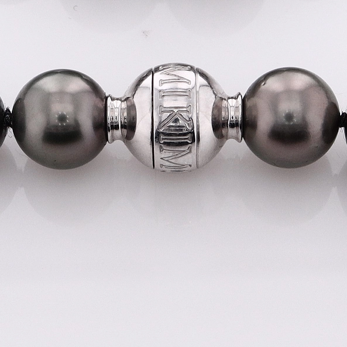 Estate Mikimoto 18k White Gold Graduated Black South Sea Pearl Necklace