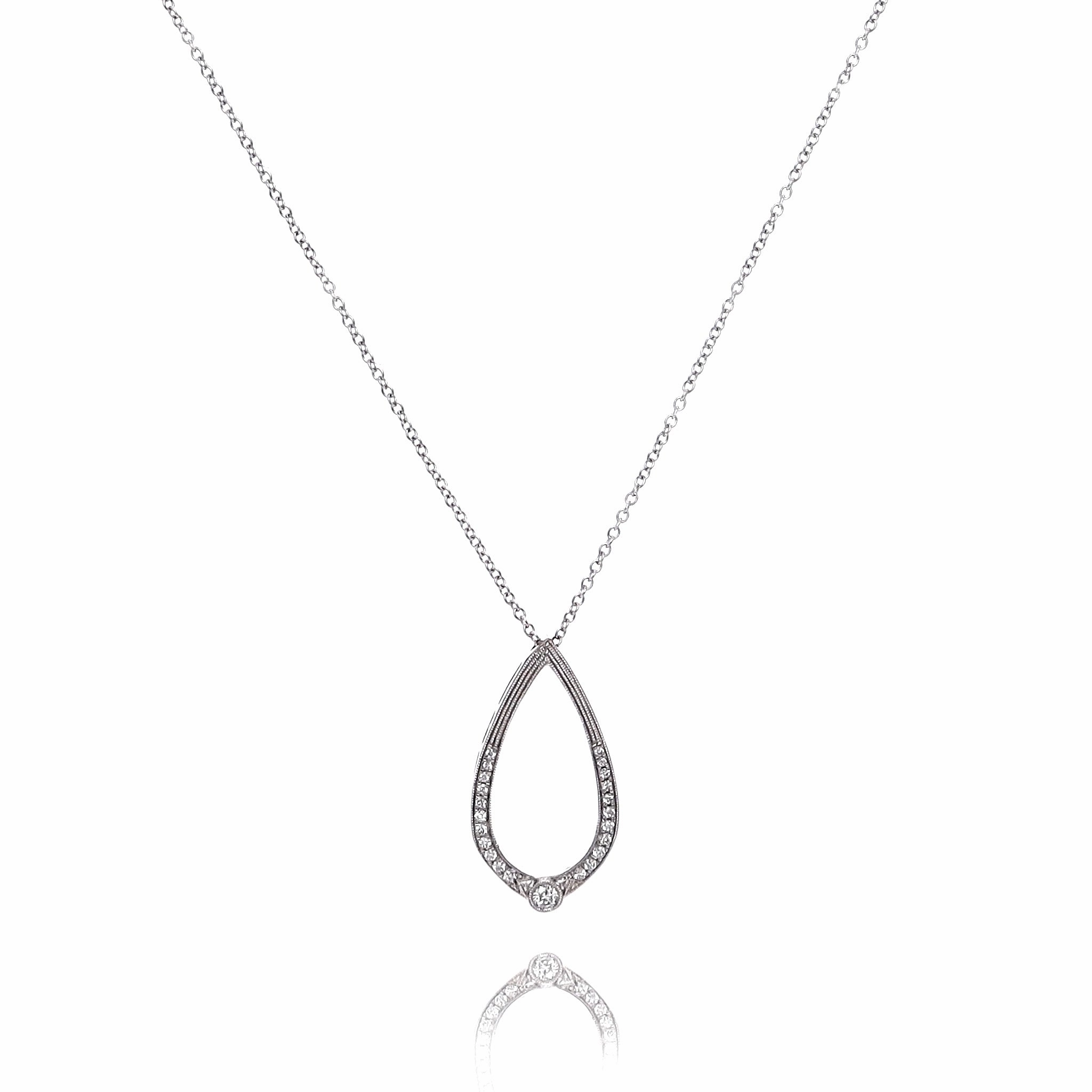 Estate Simon G 18k White Gold Milgrain Tear Drop Design Graduated Diamond Pendant Necklace