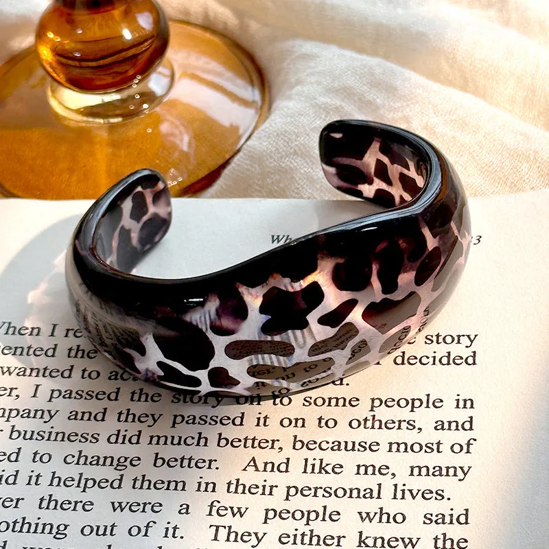 Wholesale 10pcs Bracelet C- shaped Simple Resin Bracelet Fashion Leopard Open Bracelet