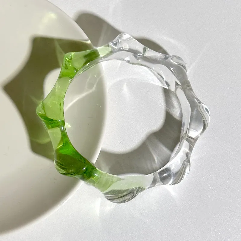 Wholesale 10pcs Yuyu new gradient transparent color matching wave round geometric resin bracelet ins color bracelet