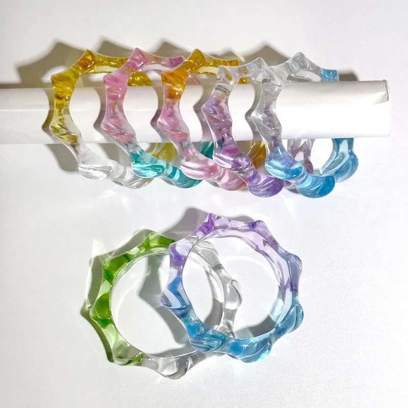 Wholesale 10pcs Yuyu new gradient transparent color matching wave round geometric resin bracelet ins color bracelet