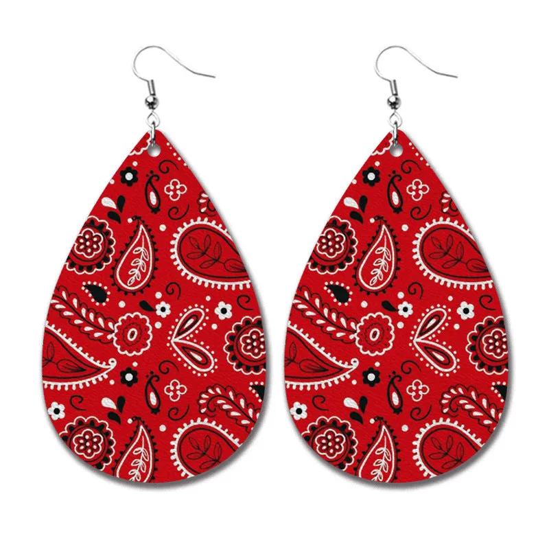 Wholesale 2 Pairs/pack Christmas Cow Elk Santa Claus Leopard Print Leather Earrings