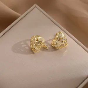 Wholesale 2023 Simple Love Hollow Earrings