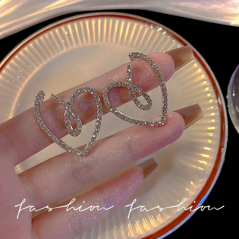 Wholesale 925 Silver Needle with Diamond Heart Alloy Earrings