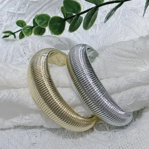 Wholesale Acrylic Open Bracelet