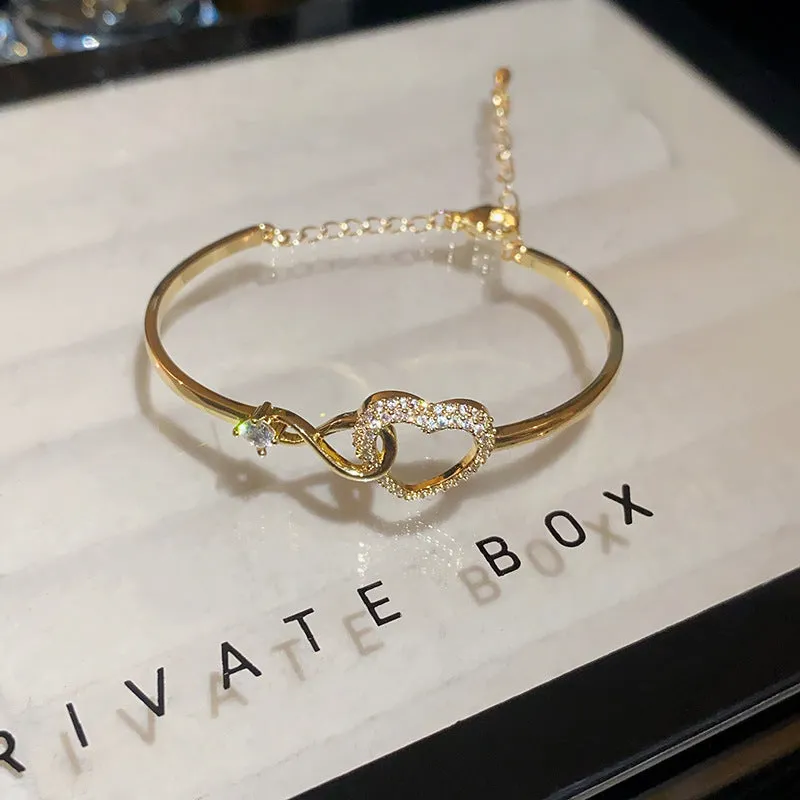 Wholesale Alloy Diamond Zircon Love Hollow Bracelet
