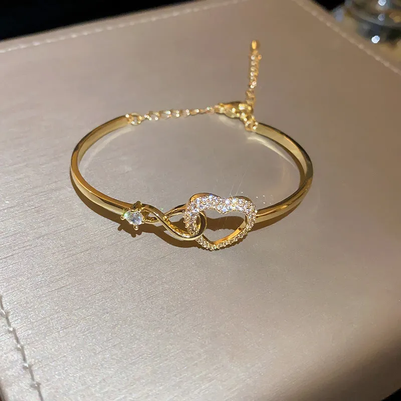 Wholesale Alloy Diamond Zircon Love Hollow Bracelet
