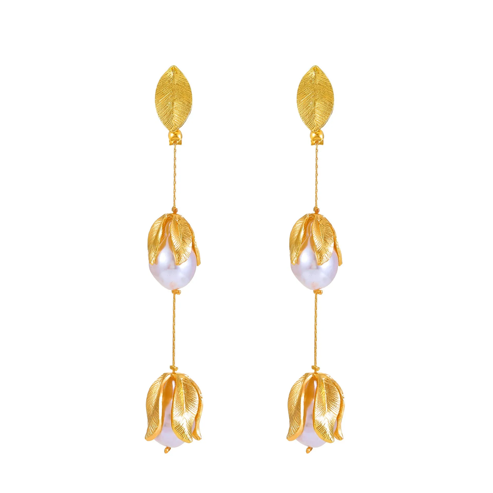 Wholesale Alloy Inlaid Leaf Pearl Tassel Earrings