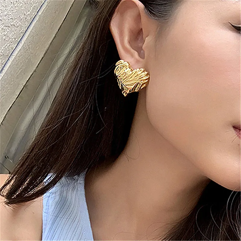 Wholesale Alloy Striped Heart-shaped Earrings