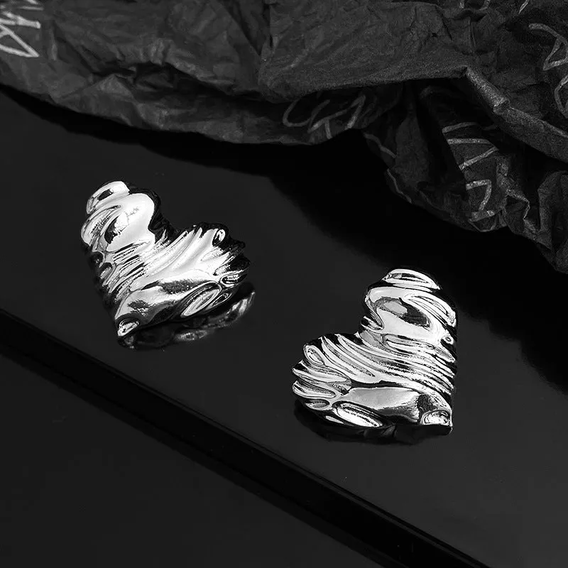 Wholesale Alloy Striped Heart-shaped Earrings