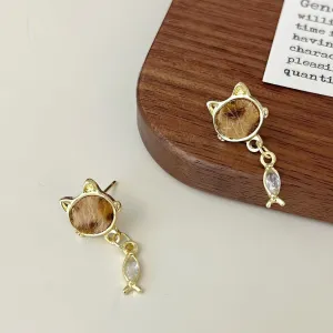 Wholesale Autumn and winter leopard print cat fish earrings for women sweet and exquisite Maillard color furry earrings