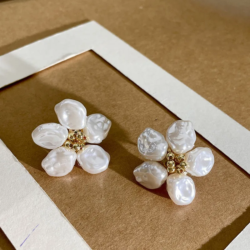Wholesale Baroque Artificial Crystal Flower Pearl Earrings