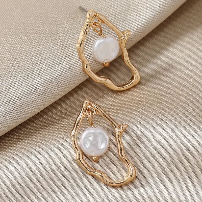 Wholesale Baroque Pearl Alloy Earrings