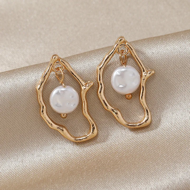 Wholesale Baroque Pearl Alloy Earrings