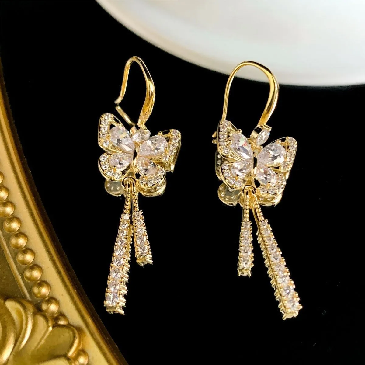 Wholesale Black butterfly earrings all-match earrings earrings