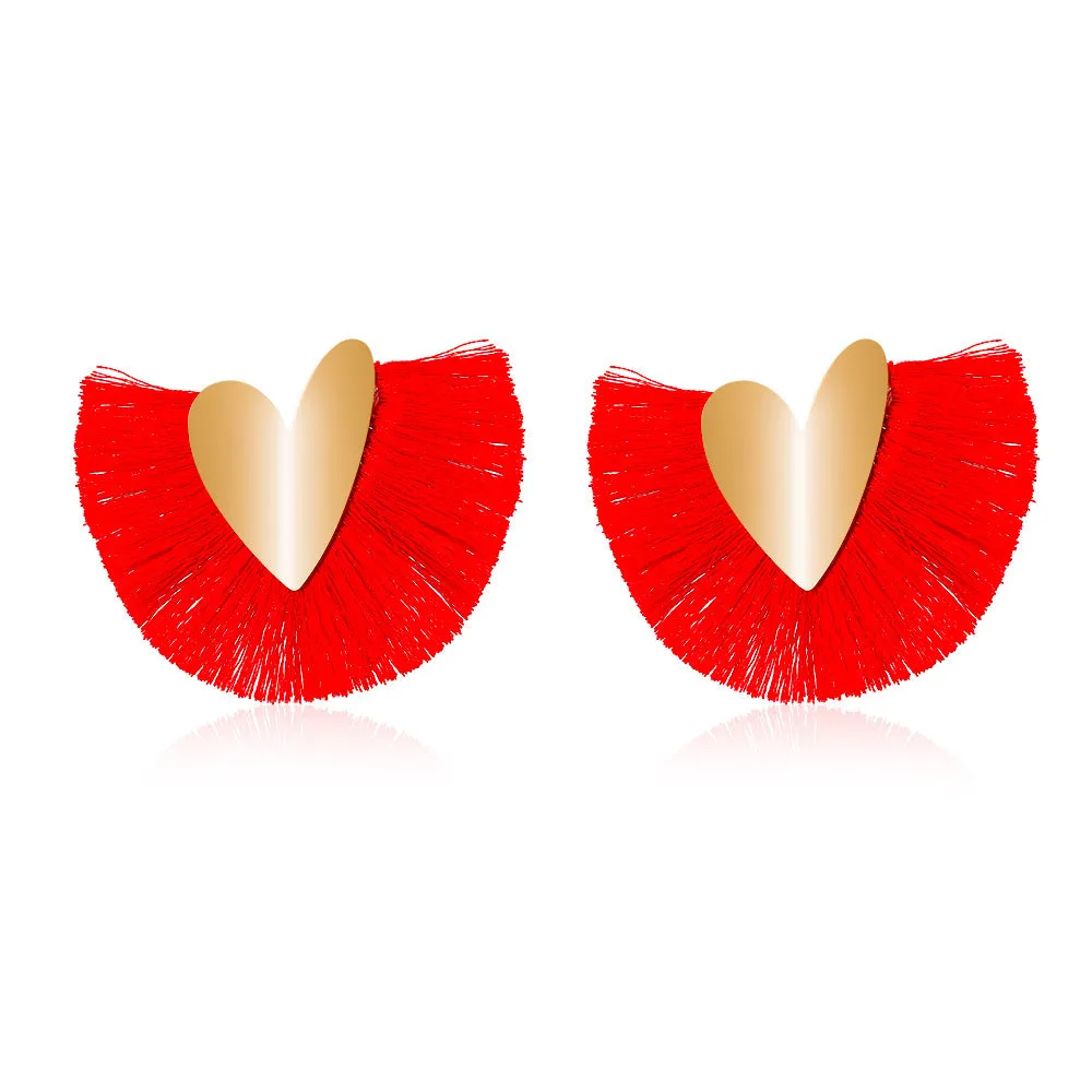 Wholesale Bohemian Exaggerated Scalloped Tassel Vintage Love Earrings