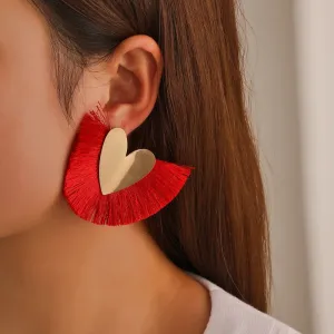 Wholesale Bohemian Exaggerated Scalloped Tassel Vintage Love Earrings