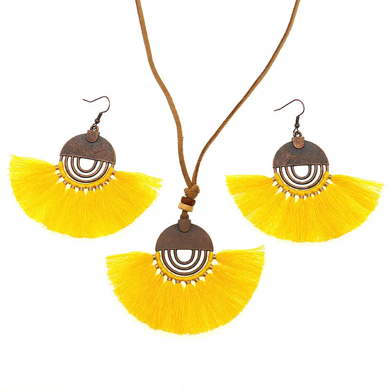 Wholesale Bohemian Fashion Vintage Scallop Necklace Earrings Set