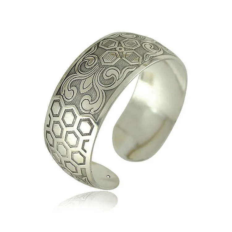 Wholesale  Bohemian Flower Teng Ancient Miao Silver Bracele Retro Wide Tibetan Silver Bracelet