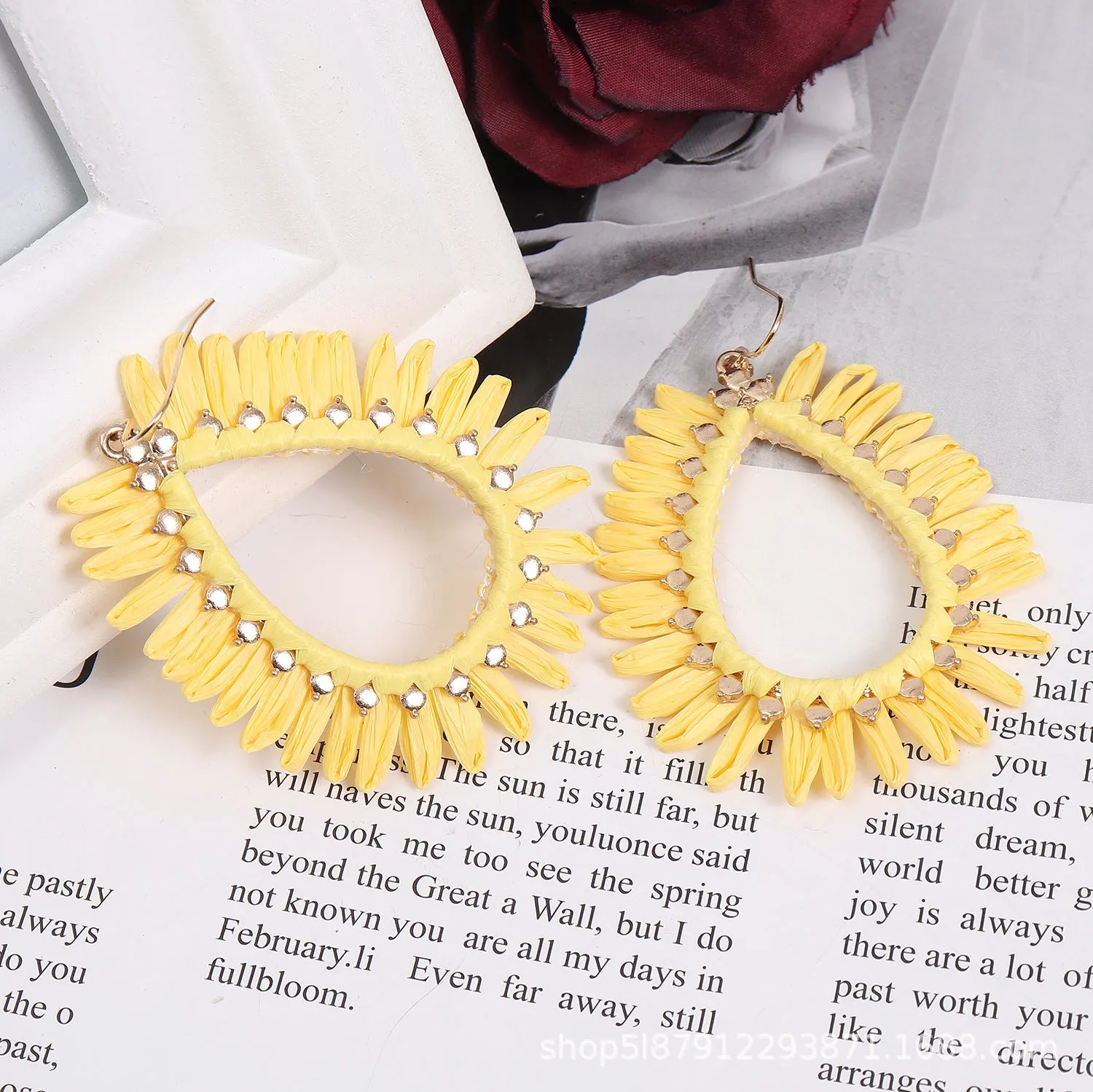 Wholesale Bohemian Hand Woven Geometric Raffia Vintage Earrings