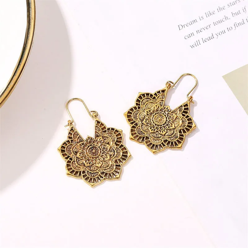 Wholesale Bohemian Metal Hollow Flower Earrings