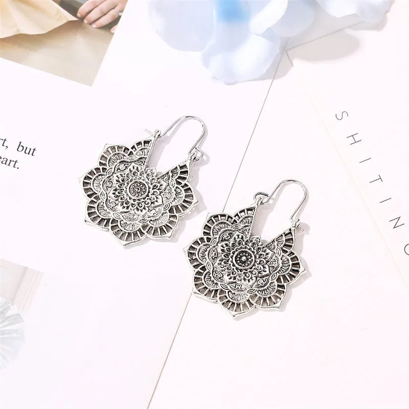 Wholesale Bohemian Metal Hollow Flower Earrings