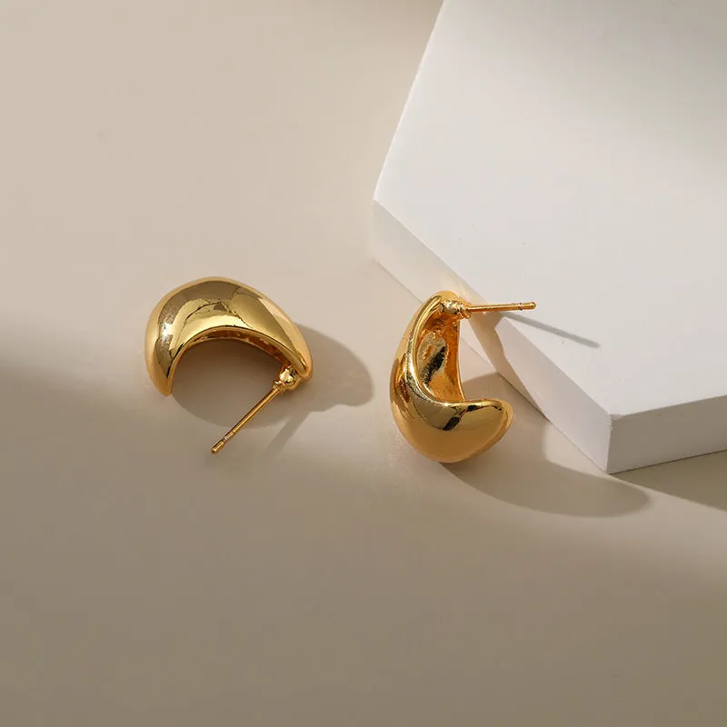 Wholesale C Shape Pea Gold Plated Earrings