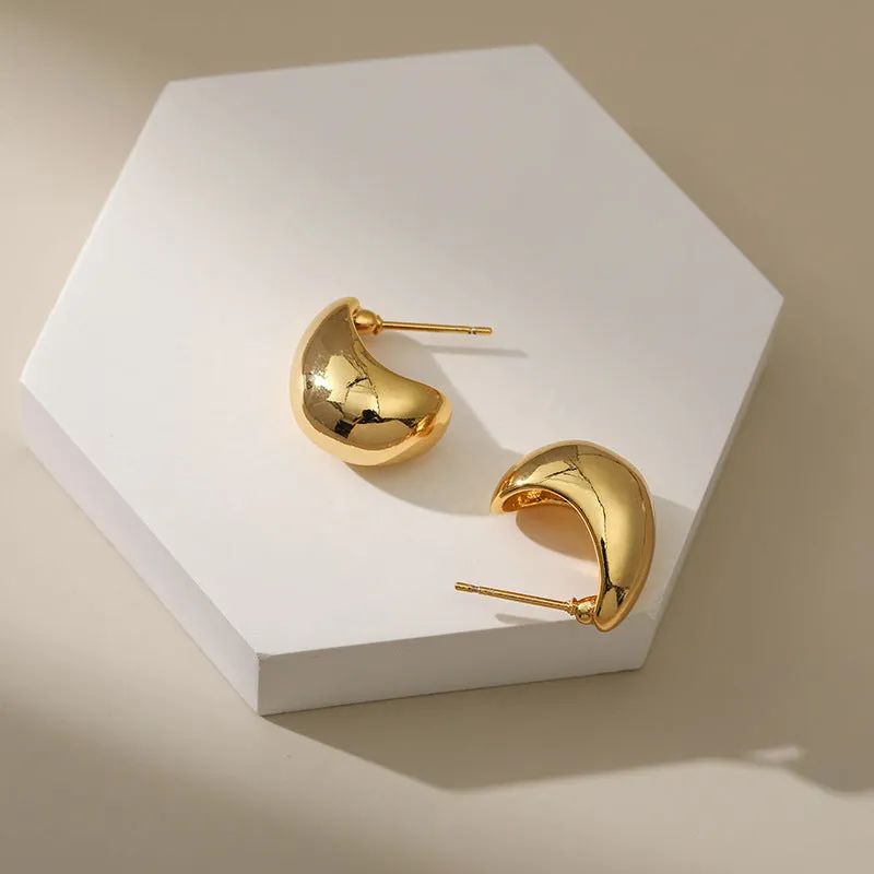Wholesale C Shape Pea Gold Plated Earrings