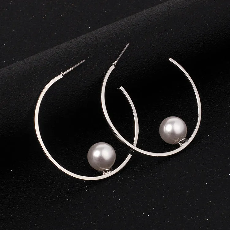 Wholesale C-type Open Pearl Alloy Earrings