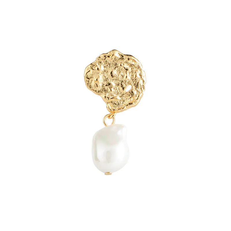 Wholesale Copper Gold-plated Irregular Pearl Earrings