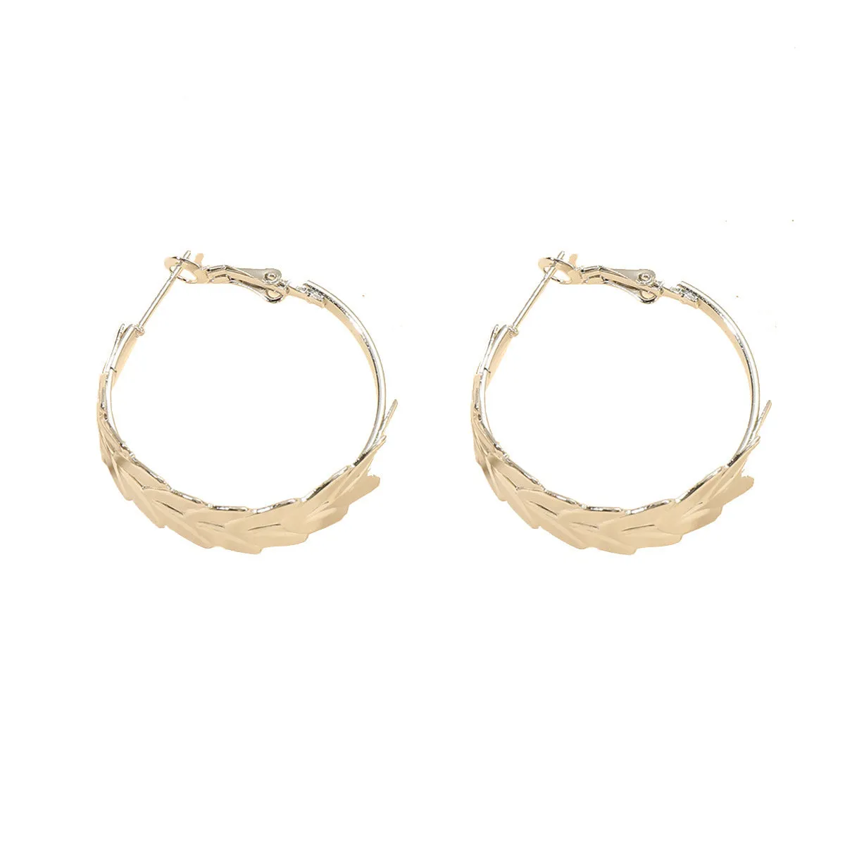 Wholesale Creative Exaggerated Metal Geometric Round Feather Hoop Earrings